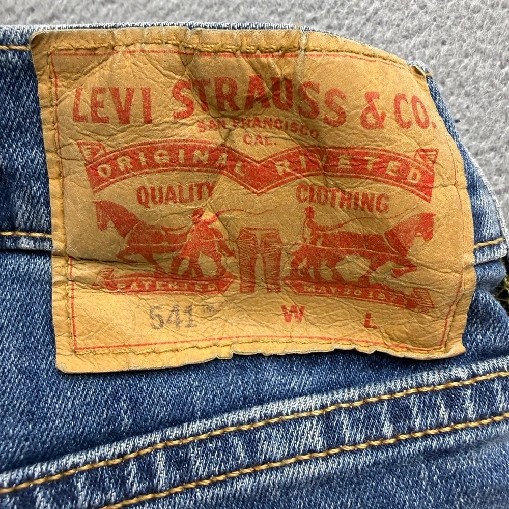 Levis 541 Athletic Taper Jeans Mens 42x36 Blue Cotton Stretch Workwear Classic
